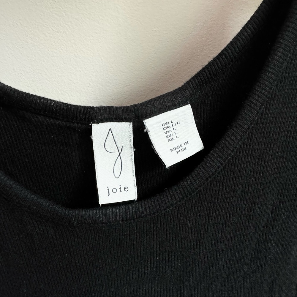 Basic Black Ribbed Tank - Picture 3 of 5